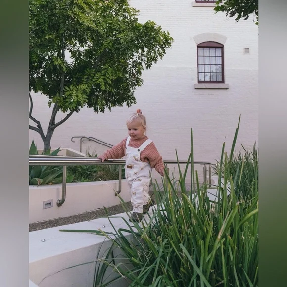 Blythe & Bodhi Toddler Cream Multi Color Butterfly Print Overalls size 2 - Picture 6 of 6